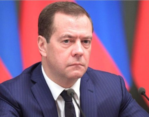 Tsohon shugaban ƙasa kuma mataimakin shugaban kwamitin tsaron ƙasa na Rasha, Dmitry Medvedev, ya caccaki harin da Amurka ta kai kan wasu cibiyoyin nukiliya a Iran